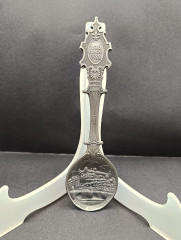 Ложка сувенирная винтажная WMF "Крепость Мариенберг", олово, 19.5 см, Германия, 1988 год.