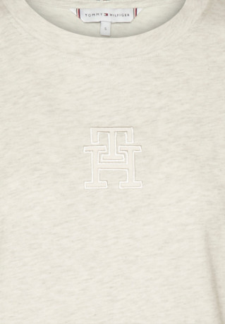 Tommy Hilfiger APPLIQUE Print T-shirt heathered oatmilk APPLIQUE Футболка с принтом овсяное молоко