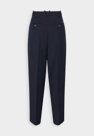 Tommy Hilfiger TAPERED PLEATED BLEND PANT Trousers desert sky ЗАУЖЕННЫЕ БРЮКИ СО СКЛАДКАМИ Брюки небо пустыни