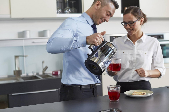 RUSSELL HOBBS RUSSELL HOBBS Wasserkocher 23830-70, 1,7 l, 2200 W  Чайник RUSSELL HOBBS 23830-70, 1,7 л, 2200 Вт