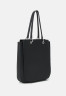 Tommy Hilfiger EMBLEM WORK TOTE Tote bag black EMBLEM WORK TOTE Сумка-тоут черный