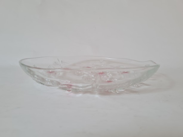 Mikasa Carmen Круглое блюдо, бело-розовые цветы на стекле, 3.5см x 21см, 1950-60гг.