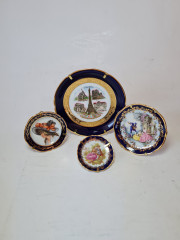 Limoges France Набор тарелок  темно-синий фарфор с рисунком и золотым декором, 11,5см / 8см / 6,5 см/ 5,5см, Франция, 1960-70гг.