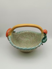 Конфетница винтажная Georgenthal / Коллекция Cherry в виде корзинки с ручкой, керамика, 21 х 20.5 см, Германия, 1970-80гг.