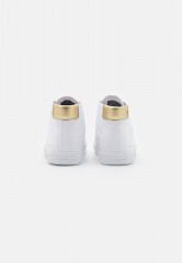 Tommy Hilfiger ESSENTIAL  High-top trainers white ESSENTIAL Высокие кроссовки белый
