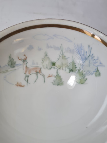 Чайное трио винтажное Schrinding Bavaria, белый фарфор с изображением оленя в лесу, Германия, 1960-70гг.