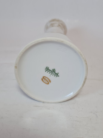 Ваза винтажная Rosenthal Studio, белый фарфор с позолоченным рисунком птиц и растений, 22 x 8 см, Германия, 1960-70гг.