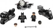 LEGO LEGO DC Universe Super Heroes 76179 Batman  Selina Kyle: Verfolgungsjagd auf dem Motorrad LEGO DC Universe Super Heroes 76179 Бэтмен Селина Кайл: Погоня на мотоцикле
