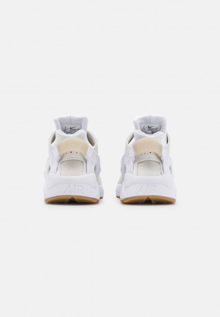 Nike Sportswear AIR HUARACHE Sneaker low phantom/white/fossil/light brown/black AIR HUARACHE Низкие кроссовки женские фантом/белый/ископаемый/светло-коричневый/черный