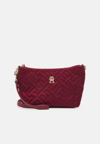 Tommy Hilfiger MY IDOL SHOULDER BAG MONO Handbag rouge СУМКА НА ПЛЕЧ MY IDOL МОНО Сумочка румяна