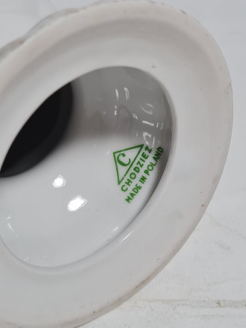 Ваза винтажная Chodziez Poland с розовым цветком, фигурный край, фарфор, 19 см, Польша, 1960-70гг.