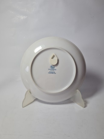 Hutschenreuther 1814 Винтажная тарелка эксклюзивно для Нидертхальского двора "Зима", 20см, Германия, 1970-80гг.