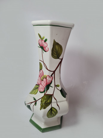 Bassano Italy Ваза "Розовые цветы" с зеленым ободком, 27см x 12см, Италия, 1960-70гг.