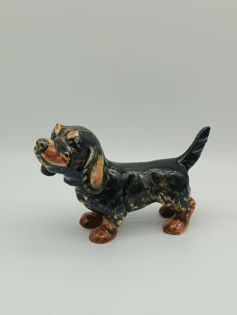 Статуэтка винтажная Goebel "Такса", фарфор, 12 х 8 см, Германия, 1970-80гг.