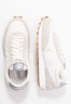 Nike Sportswear DAYBREAK Sneaker low summit white/white/pale ivory/light smoke grey/med brown DAYBREAK Низкие кроссовки женские вершина белый/белый/светлая слоновая кость/светло-серый дым/средне-коричневый