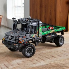 LEGO LEGO Technic 42129 Appgesteuerter 4x4 Mercedes-Benz Zetros Offroad-Truck LEGO Technic 42129 Внедорожник Mercedes-Benz Zetros 4x4 с управлением через приложение