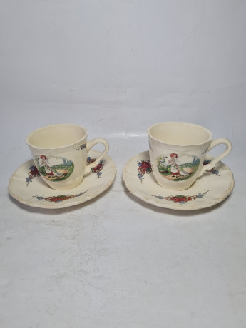 Две кофейные пары винтажные Sarreguemines "Девочка с гусем", фарфор, Франция, 1960-70гг.