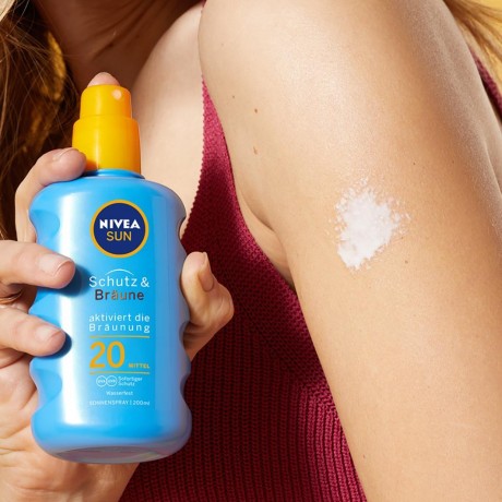 Nivea Sun Schutz & Braune Sonnenspray  Защита от солнца и коричневый солнцезащитный спрей