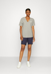 Tommy Hilfiger CREST Basic T-shirt light grey  CREST Базовая футболка светло-серый