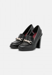 Tommy Hilfiger TWIST LOAFER Classic heels black TWIST LOAFER Классические туфли на каблуке черный