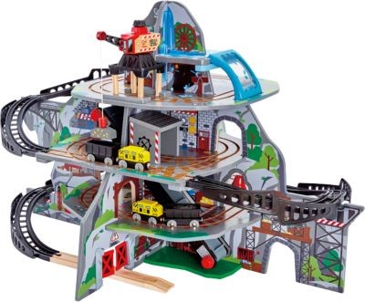 HAPE Riesige Bergmine Огромная горная шахта