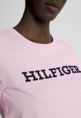 Tommy Hilfiger LOGO EMBROIDERY  Print T-shirt iconic pink LOGO EMBROIDERY Футболка с принтом культовый озовый
