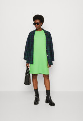 Tommy Hilfiger 1985 MINI CORPLOGO Day dress spring lime 1985 MINI CORP LOGO Повседневное платье весенняя известь