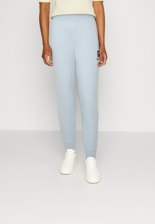Tommy Hilfiger TAPERED MONOGRAM SWEATPANTS Tracksuit bottoms breezy blue СПОРТИВНЫЕ БРЮКИ TAPERED MONOGRAM Спортивные штаны свежий синий