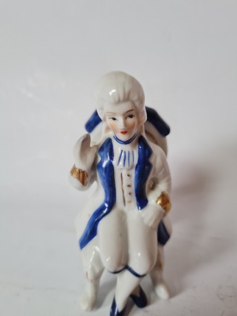 Royal Коллекционная керамическая Статуэтка с позолотой 11см, Германия, 1960-70гг.