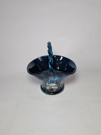 Декоративная корзина с изображением Площади Станислава г. Нанси, Франция, темно-синий фарфор, 15,5 x 12,5 x 17 см, Франция, 1960-70гг.