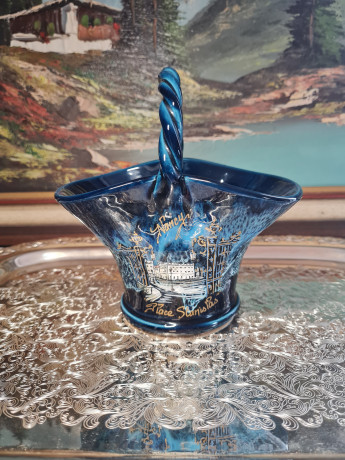 Декоративная корзина с изображением Площади Станислава г. Нанси, Франция, темно-синий фарфор, 15,5 x 12,5 x 17 см, Франция, 1960-70гг.