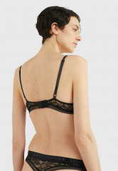 Tommy Hilfiger Push-up bra black Бюстгальтер с эффектом &amp;quot;пуш-ап черный