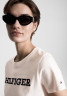 Tommy Hilfiger LOGO EMBROIDERY  Print T-shirt weathered white LOGO EMBROIDERY Футболка с принтом выветрившийся белый