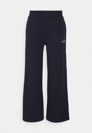 Tommy Hilfiger NEW BRANDED STRAIGHT PANT Tracksuit bottoms desert sky NEW BRANDED STRAIGHT PANT Спортивные штаны небо пустыни