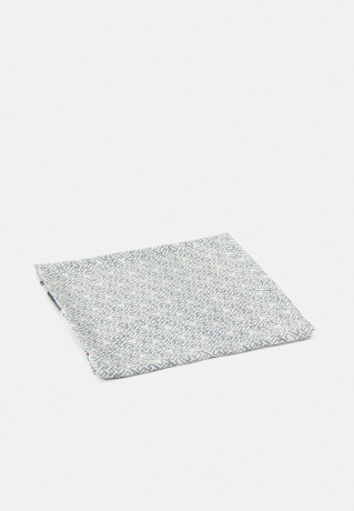 Tommy Hilfiger COAST OUTLINE Foulard space blue mix COAST OUTLINE платок космический синий микс