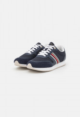 Tommy Hilfiger ESSENTIAL RUNNER Trainers space blue ESSENTIAL RUNNER — Кроссовки космический синий