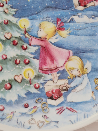 Декоративная тарелка винтажная Clavis Arzberg, белый фарфор с голубым декором "Рождественская елка", 25,5 x 3 см, Германия, 1960-70гг.