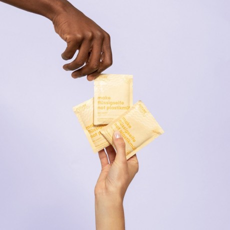 FUTURE STORIES Flussigseifen Pulver 3er Set Hafermilch & No-Honey  Набор жидких мыльных порошков из 3 шт. овсяного молока и без меда