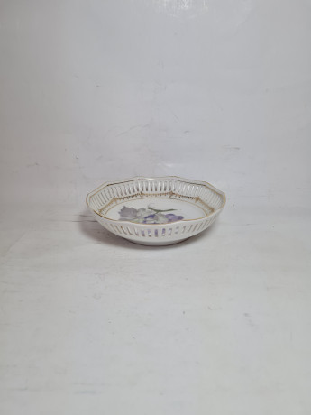 Тарелка винтажная сервировочная Schumann с изображением виноградной лозы, фарфор, 14,5 x 4 см, Германия, 1960-70гг.