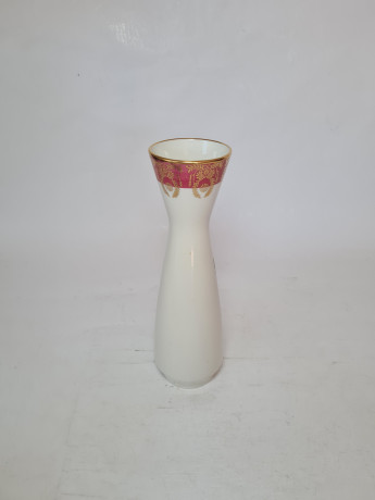 Ваза винтажная PWB Porzellan Bavaria, белый фарфор с гербом Хильдесхайм, красным и золотым декором, 21 x 6 см/5 см, Германия, 1960-70гг.