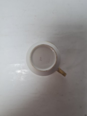 Bareuther Waldsassen Bavaria Чайная чашка с позолоченной ручкой "Признание в любви", 7см x 5.5см, Германия, 1960-70гг.