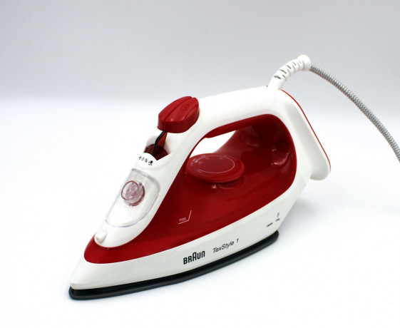 Braun Braun Dampfbugeleisen SI1019RD TexStyle 1 Dampfbugeleisen rot/weiss  Паровой утюг Braun SI1019RD TexStyle 1 паровой утюг красный/белый