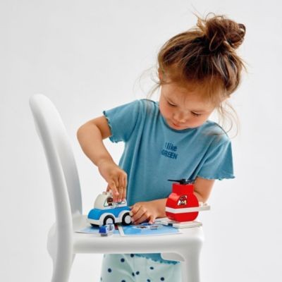 LEGO LEGO DUPLO 10957 Mein erster Feuerwehrhubschrauber und mein erstes Polizeiauto LEGO DUPLO 10957 «Мой первый пожарный вертолет и полицейская машина»