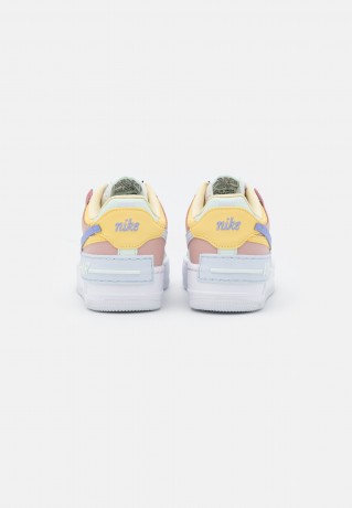 Nike Sportswear W AF1 SHADOW Sneaker low soft pink/thistle-pink/oxford-lemon/wash-footballall grey-barely green W AF1 SHADOW Низкие кроссовки женские нежно-розовый/чертополохово-розовый/оксфорд-лимон/бледно-зеленый