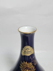 Ваза винтажная Lindner / Echt Kobalt,  ручная роспись, темно-синяя с золотым декором, фарфор, 16 см, Германия, 1960-70гг.