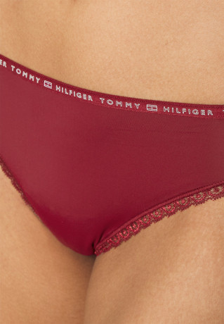 Tommy Hilfiger 3 PACK Briefs light pink/rouge/desert sky 3 НАБОР трусов светло-розовый/румяна/небо пустыни