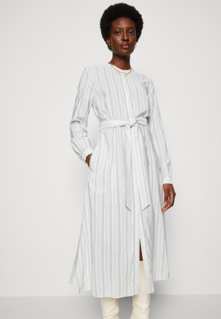 Tommy Hilfiger MIDI SHIRT DRESS Shirt dress ecru/blue ПЛАТЬЕ-РУБАШКА МИДИ Платье-рубашка экрю/синий