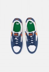Nike SB ADVERSARY PREMIUM UNISEX Sneaker low navy/safety orange/navy/white ADVERSARY PREMIUM UNISEX Низкие кроссовки женские темно-синий/безопасный оранжевый/темно-синий/белый