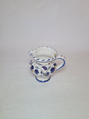 Ваза/кувшин винтажная с ручкой Dipunto A Mano, яркий "Петух" в сине-красно-желтых ярких цветах, ручная работа, 9,5 x 11,5 см, Италия, 1960-70гг.