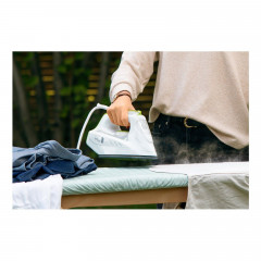 binibini binibini Dampfbugeleisen BB-2020B Dampfbugeleisen 2200 Watt Keramik Bugelsohle Anti-Calc-System  Паровой утюг binibini BB-2020B паровой утюг мощностью 2200 Вт с керамической подошвой и системой защиты от накипи